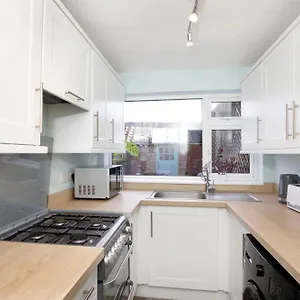 Holiday home 2 Bed, Pet Friendly Sleeps 6 In Norton, Norton (North Yorkshire)